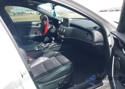 2020 Kia Stinger Gt-Line z USA, uszkodzony, nr VIN KNAE15LA6L6082707